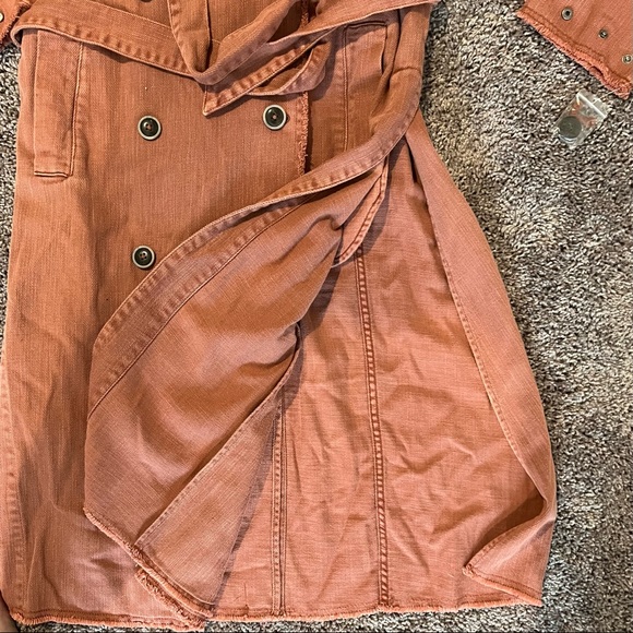 Free People Trench Coat Cherry Chai Jacket Split Sides Button TieWaist - Picture 5 of 5